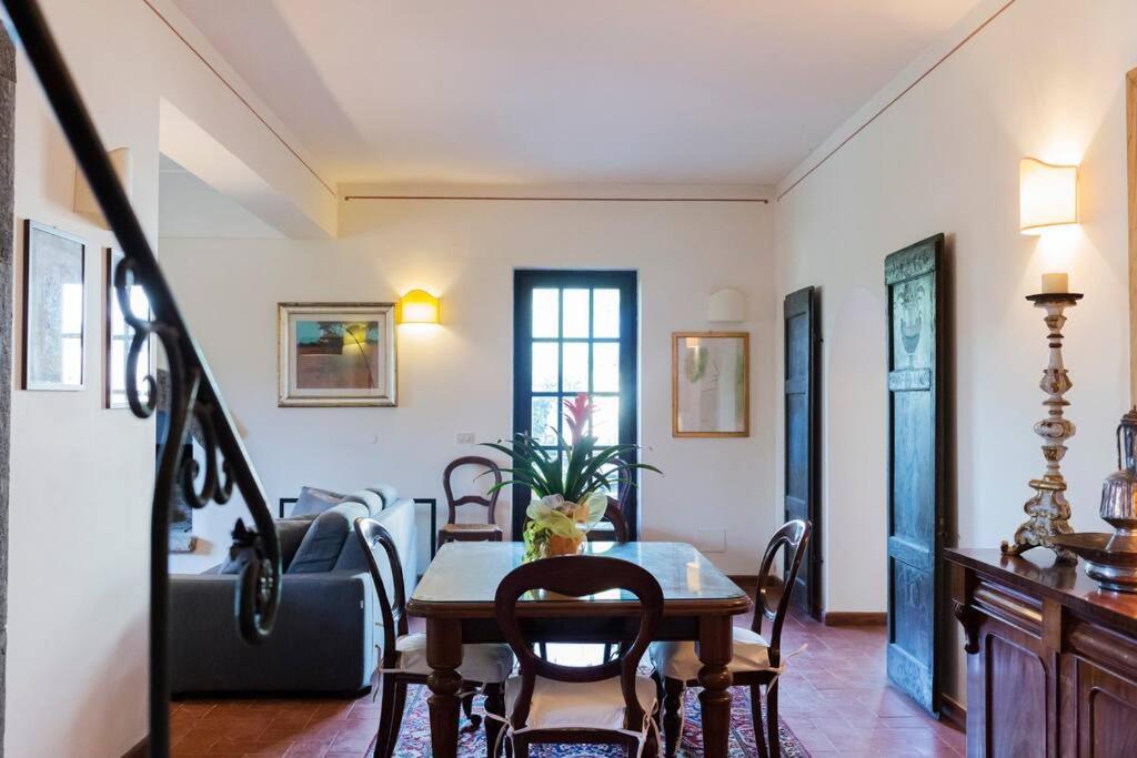 Apartment In Luxuryproperty Privatepool Garden Bbq Airc X8 Castelnuovo Di Porto Exterior foto